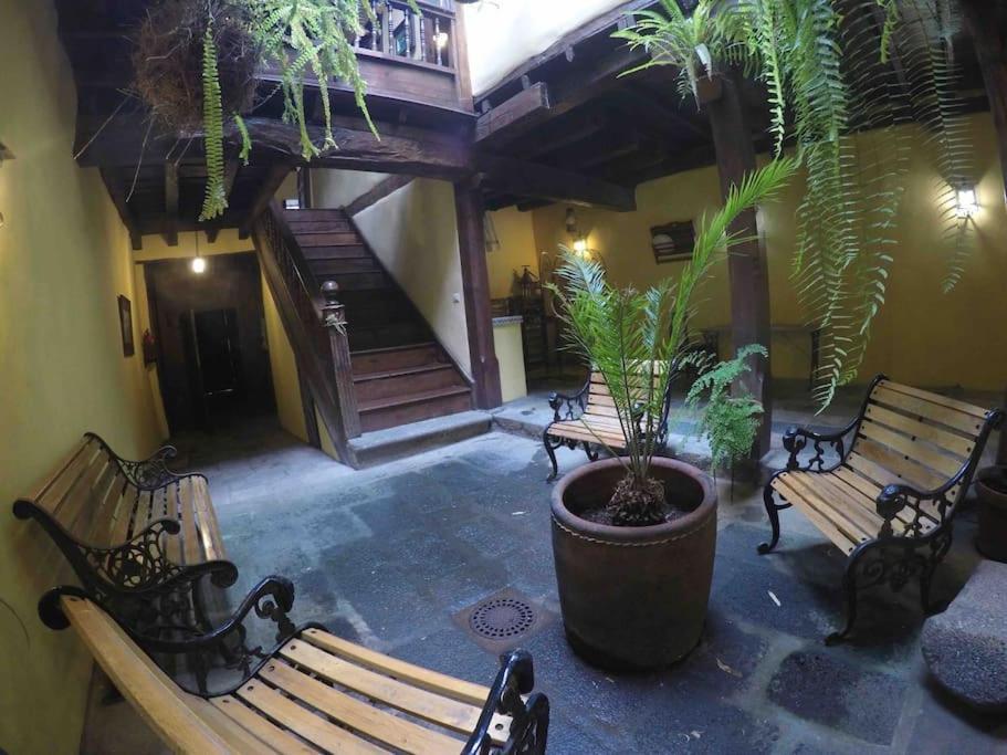 Casa Montanez, Caseron Historico 圣克鲁斯-德拉帕尔马 外观 照片
